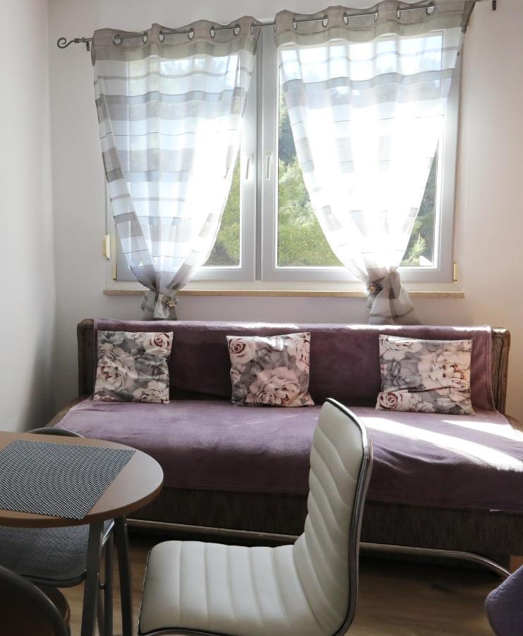 Ferienwohnung App Karla Pula Exterior foto
